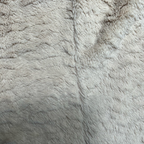 Jolt open front faux fur vest size large - Picture 6 of 8